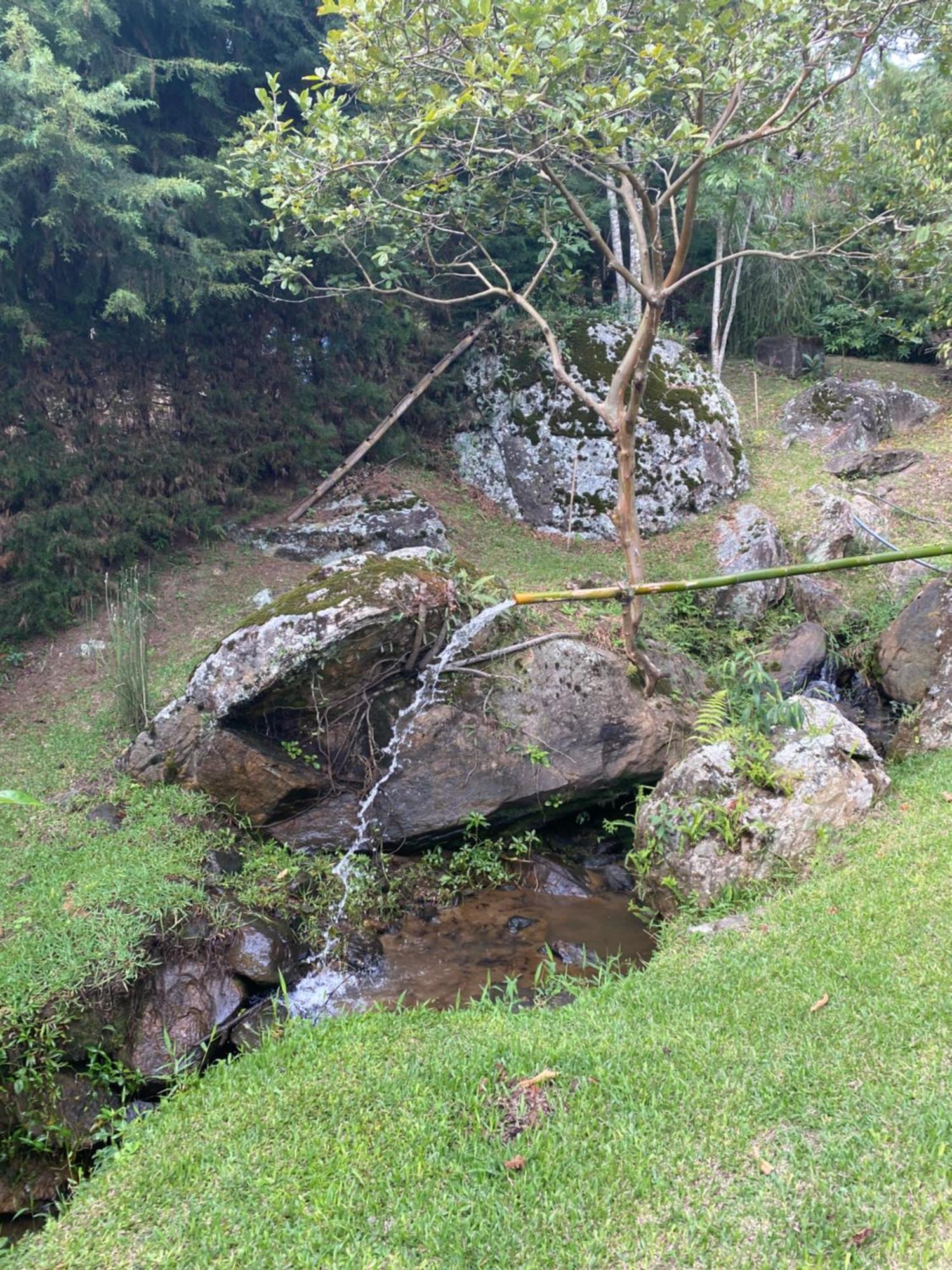 شقة Casa Na Montanha A 500 Metros Da Pedra Do Bau ساو بينتو دو سابوكاي المظهر الخارجي الصورة